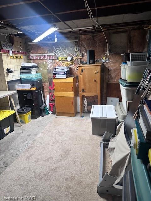 84 Barons Avenue N Property Photo 27