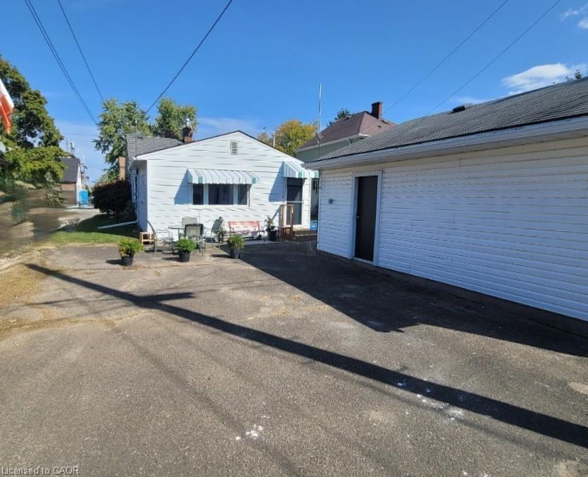 146 Whitley Street Property Photo 41