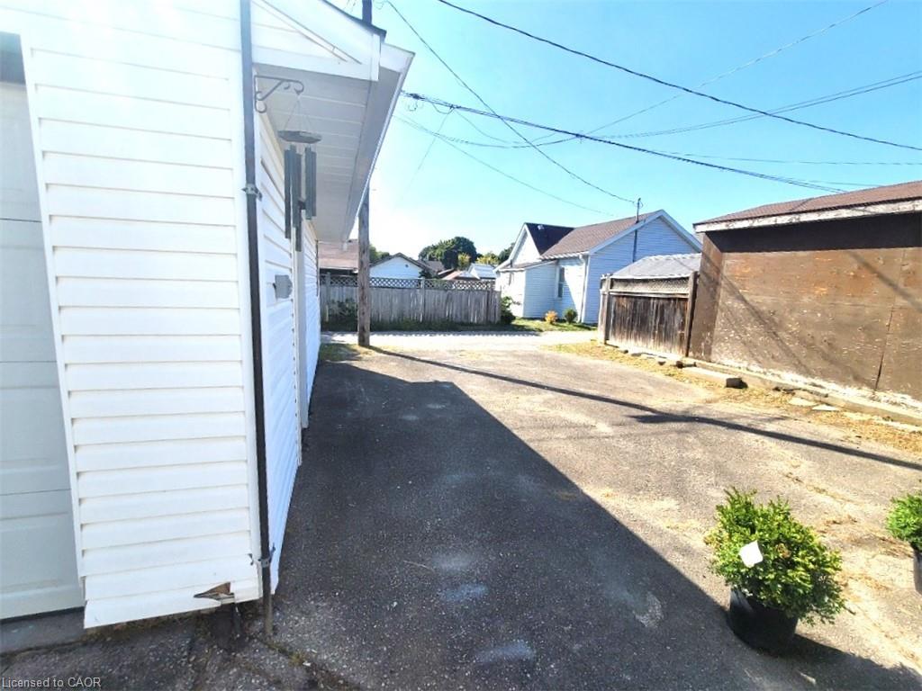 146 Whitley Street Property Photo 42