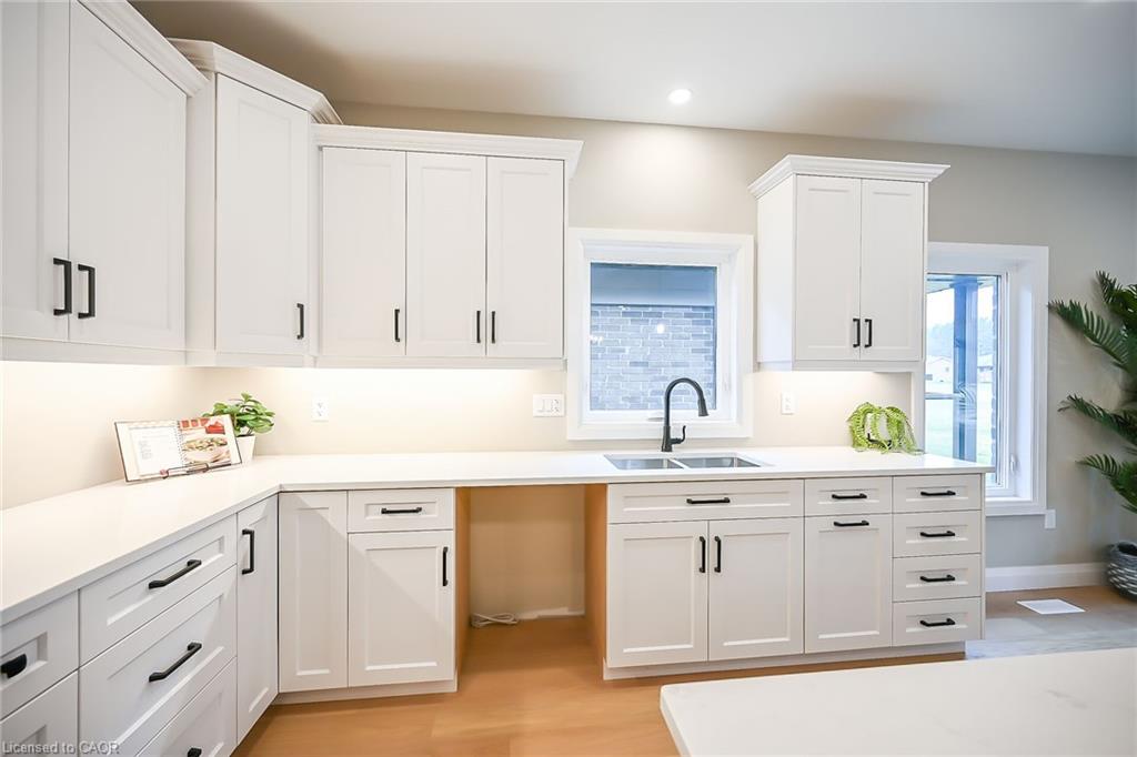 88 St Michaels Street Property Photo 10