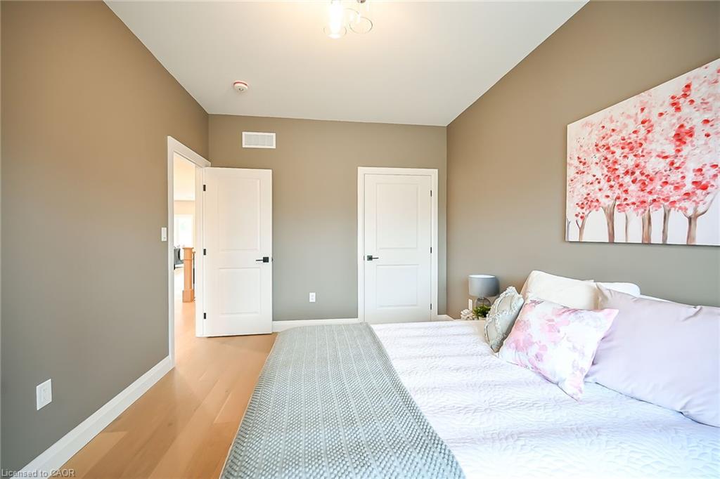 88 St Michaels Street Property Photo 37