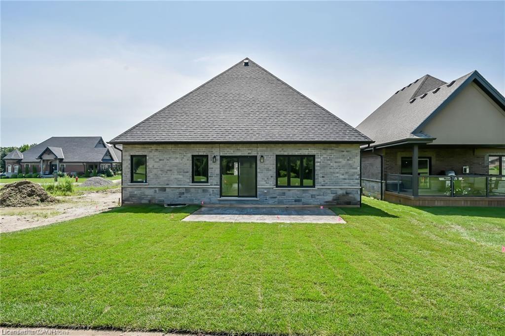 88 St Michaels Street Property Photo 49