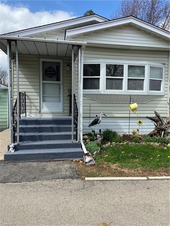 12 Macpherson Crescent Property Photo 1