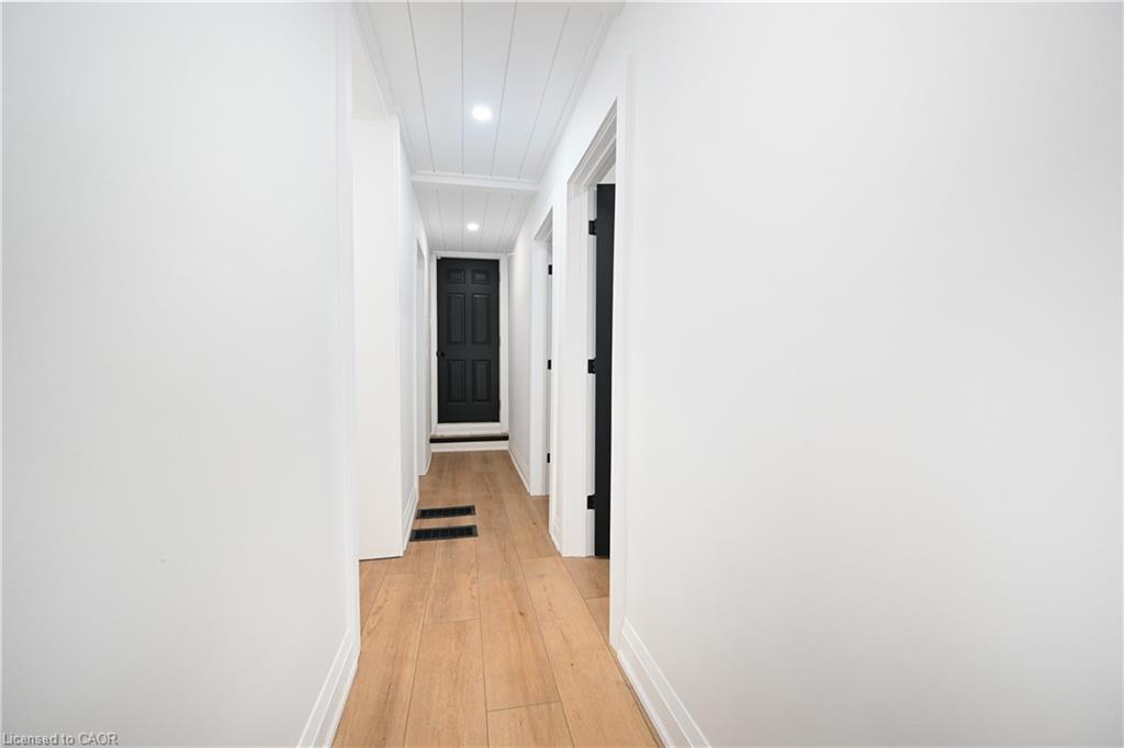 4968 King Street Property Photo 6