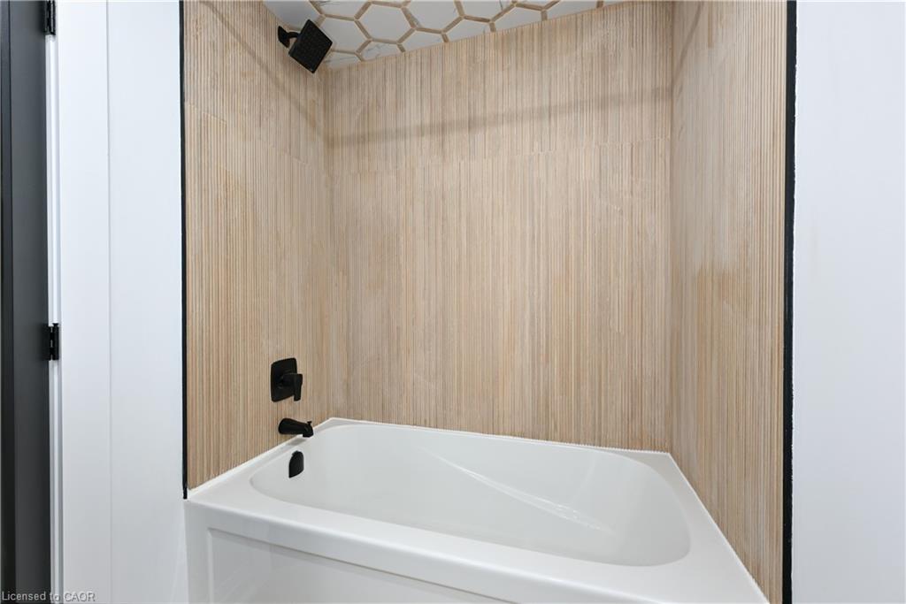 4968 King Street Property Photo 19