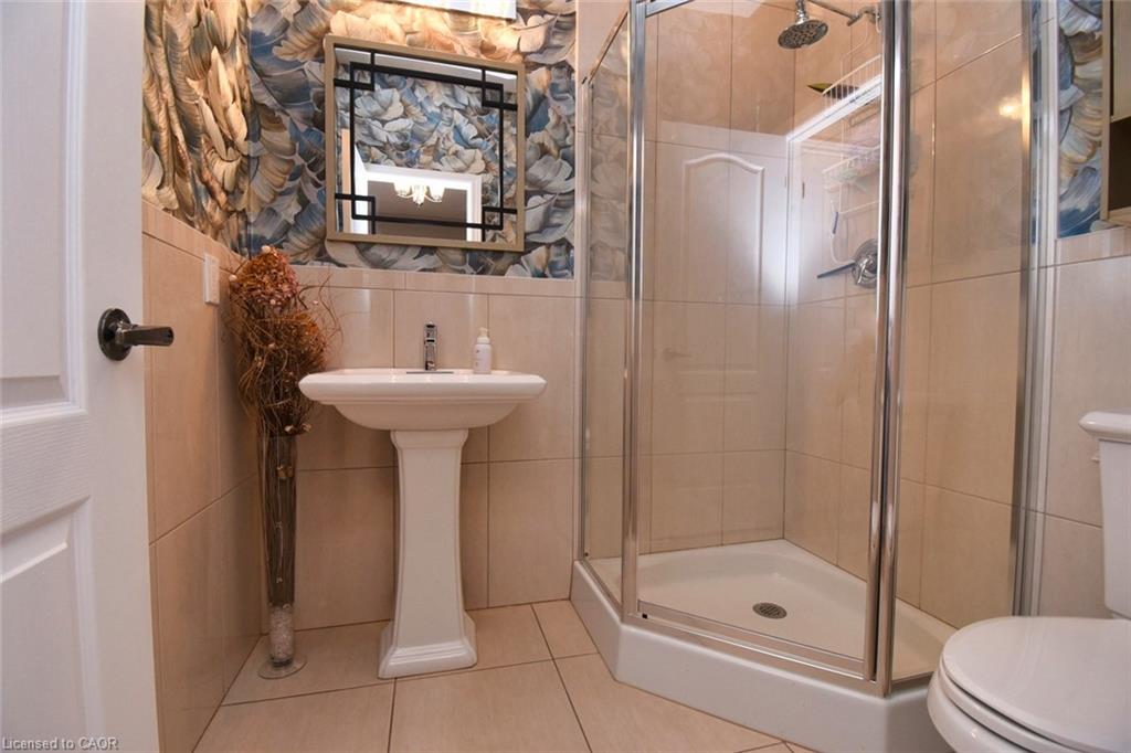 4-288 Main Street E Property Photo 28