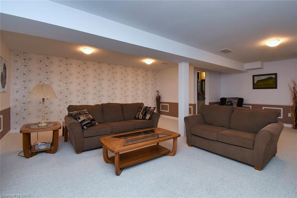 4-288 Main Street E Property Photo 33