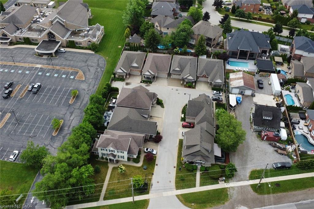 4-288 Main Street E Property Photo 35