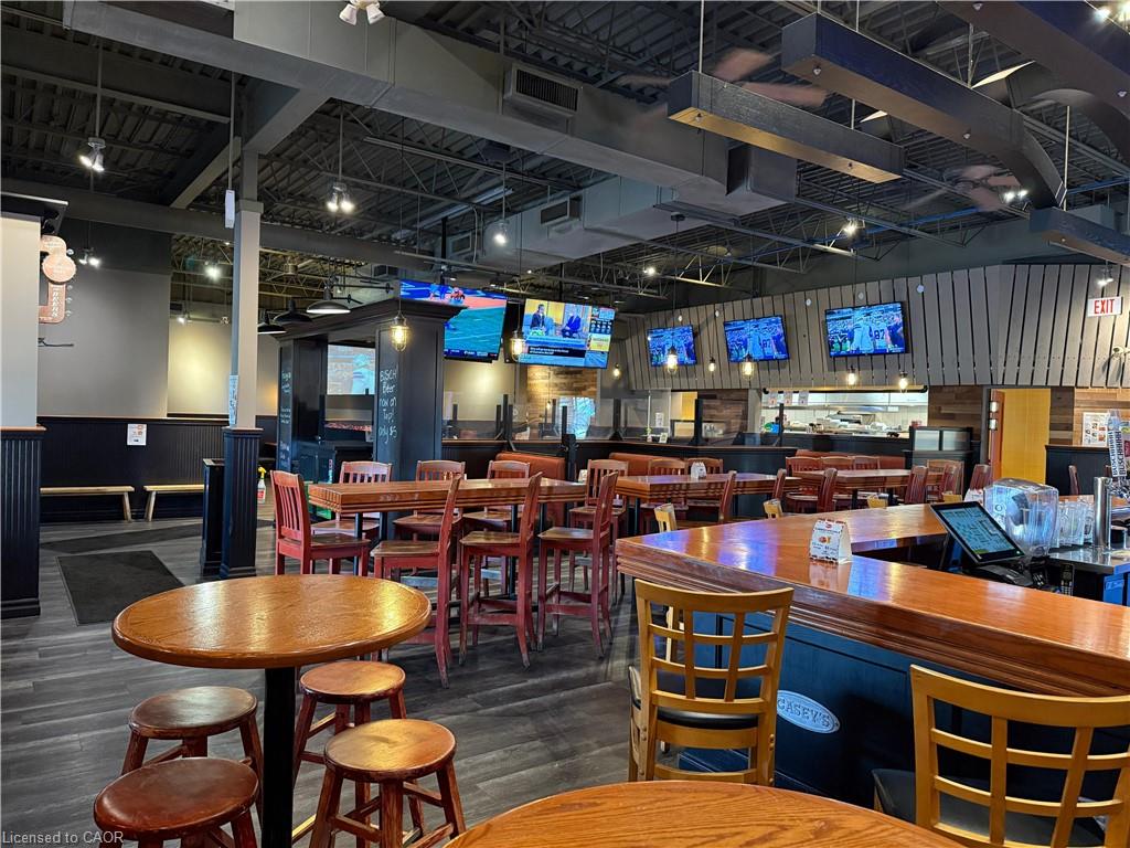 1120 Victoria Street N Property Photo 5