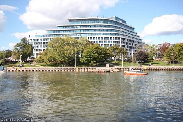 426-11 Bronte Road Property Photo 1