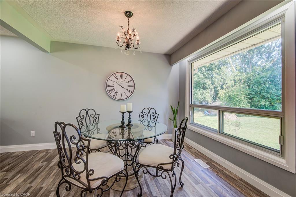 659 Gladstone Drive Property Photo 10