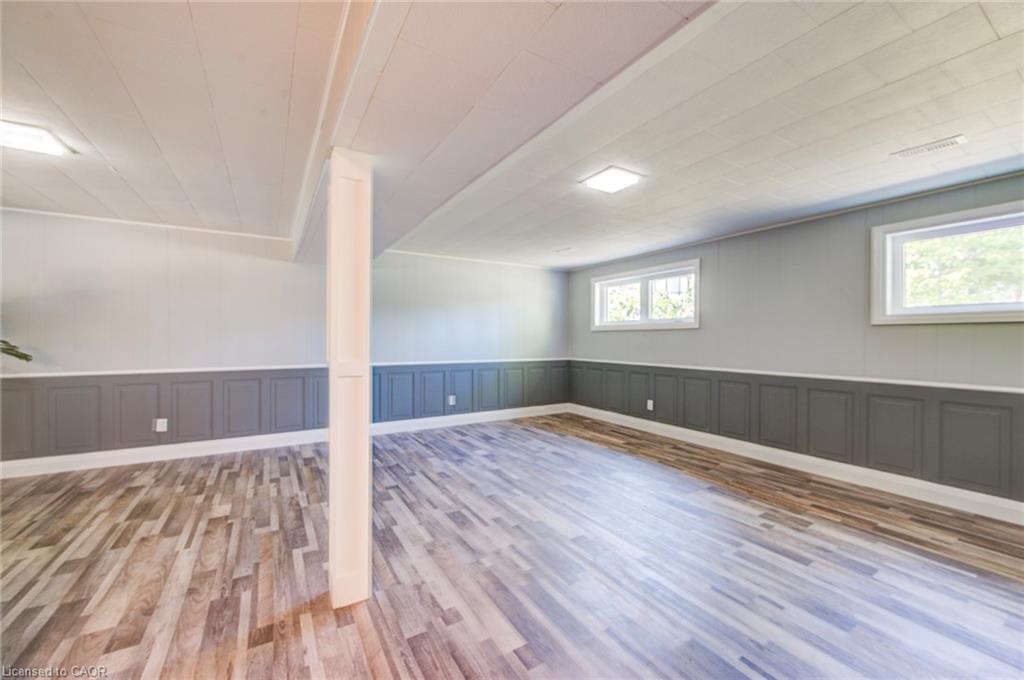 659 Gladstone Drive Property Photo 21