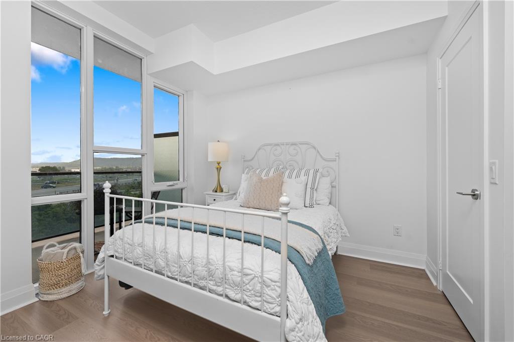 519-16 Concord Place Property Photo 10