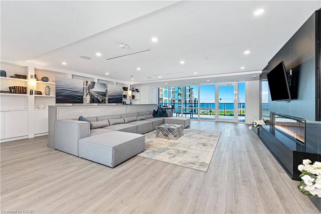 519-16 Concord Place Property Photo 17