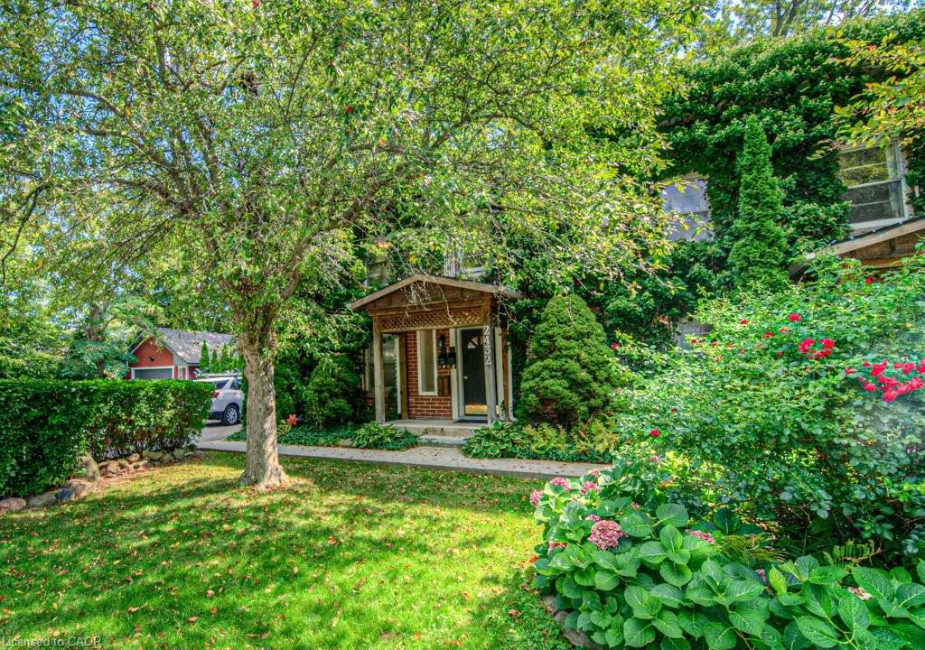 2-2430 First Street Property Photo 1