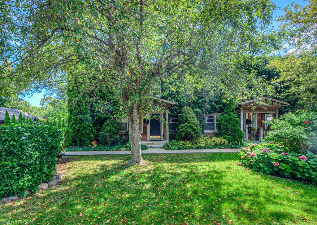 2-2430 First Street Property Photo 2