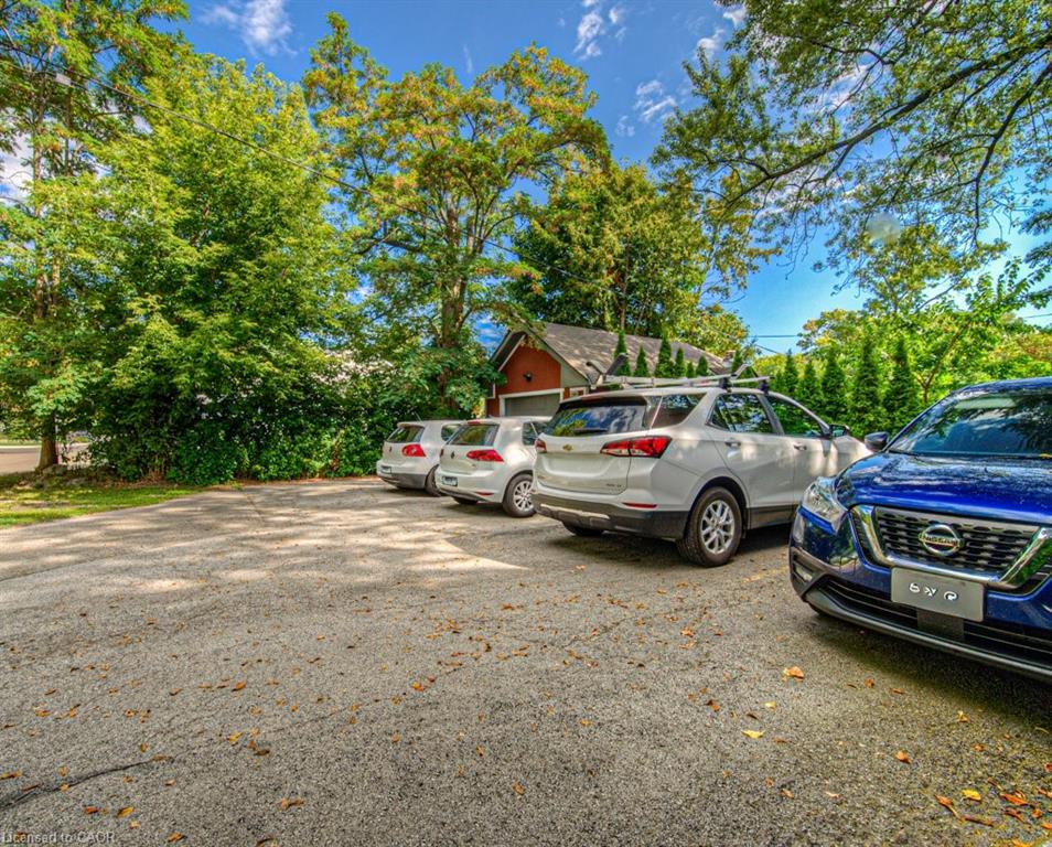 2-2430 First Street Property Photo 6