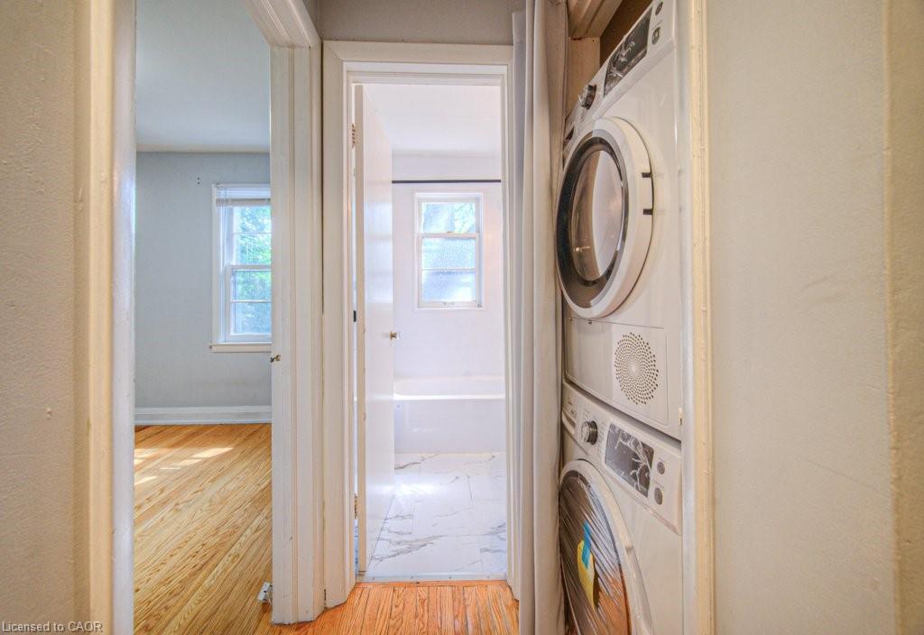 2-2430 First Street Property Photo 9