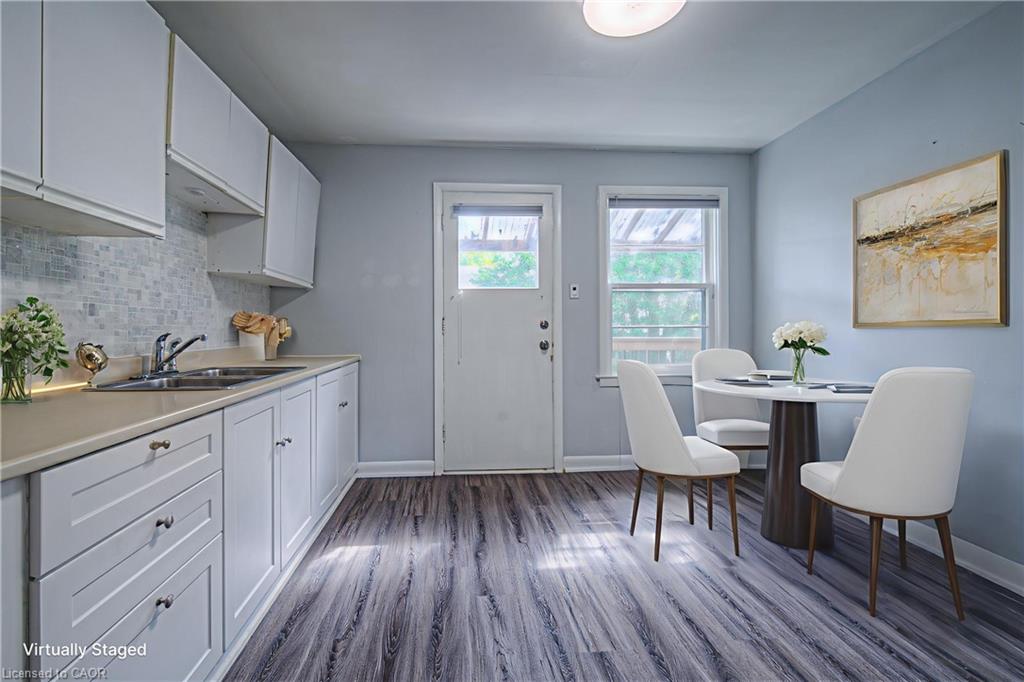 2-2430 First Street Property Photo 18