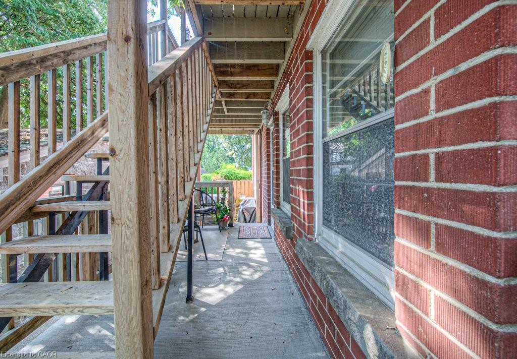 2-2430 First Street Property Photo 24