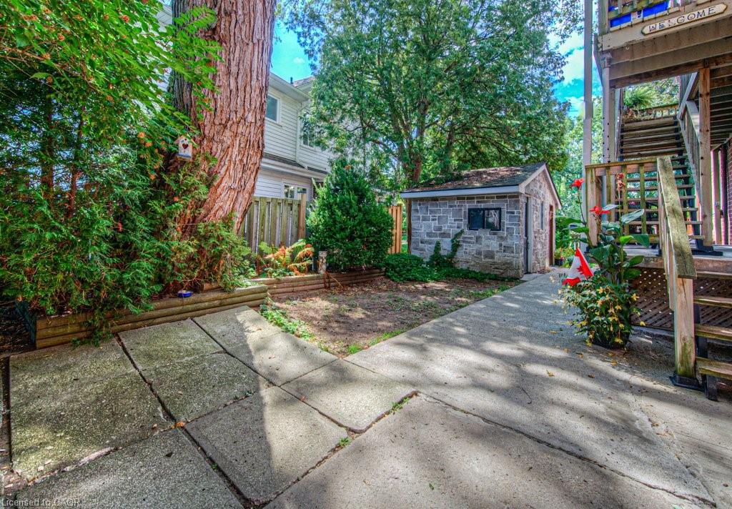 2-2430 First Street Property Photo 26