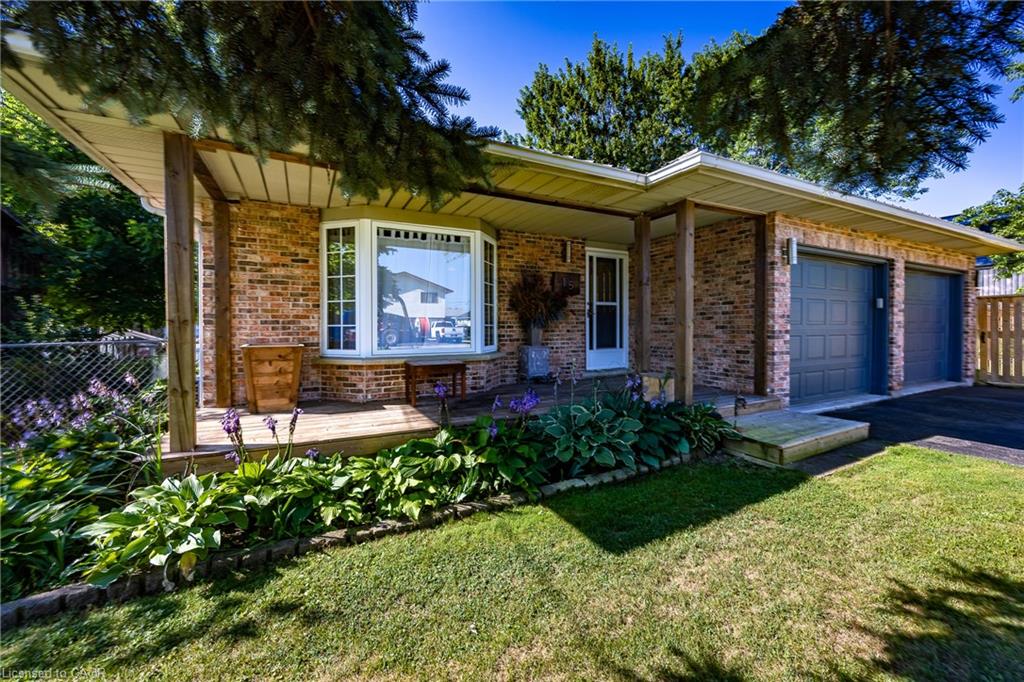 15 Davis Street Property Photo 1