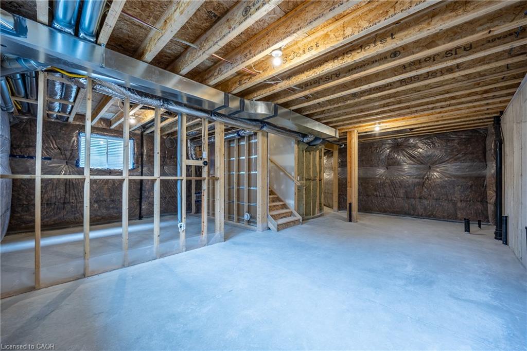 99 Amber Street Property Photo 27