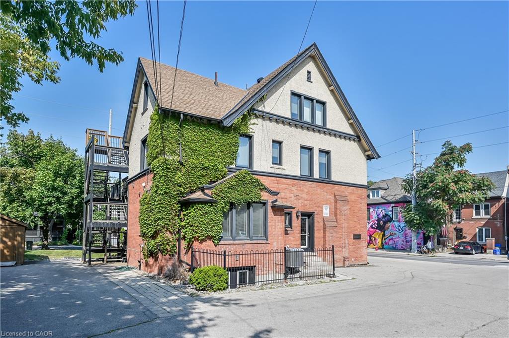 235 Queen Street S Property Photo 26