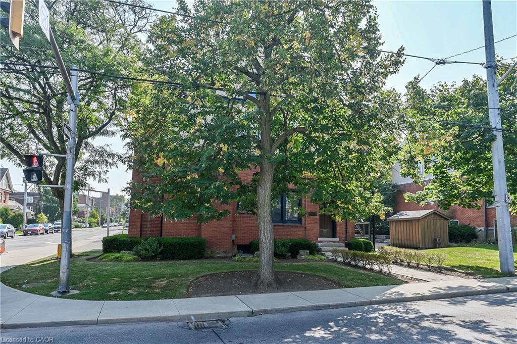 235 Queen Street S Property Photo 34