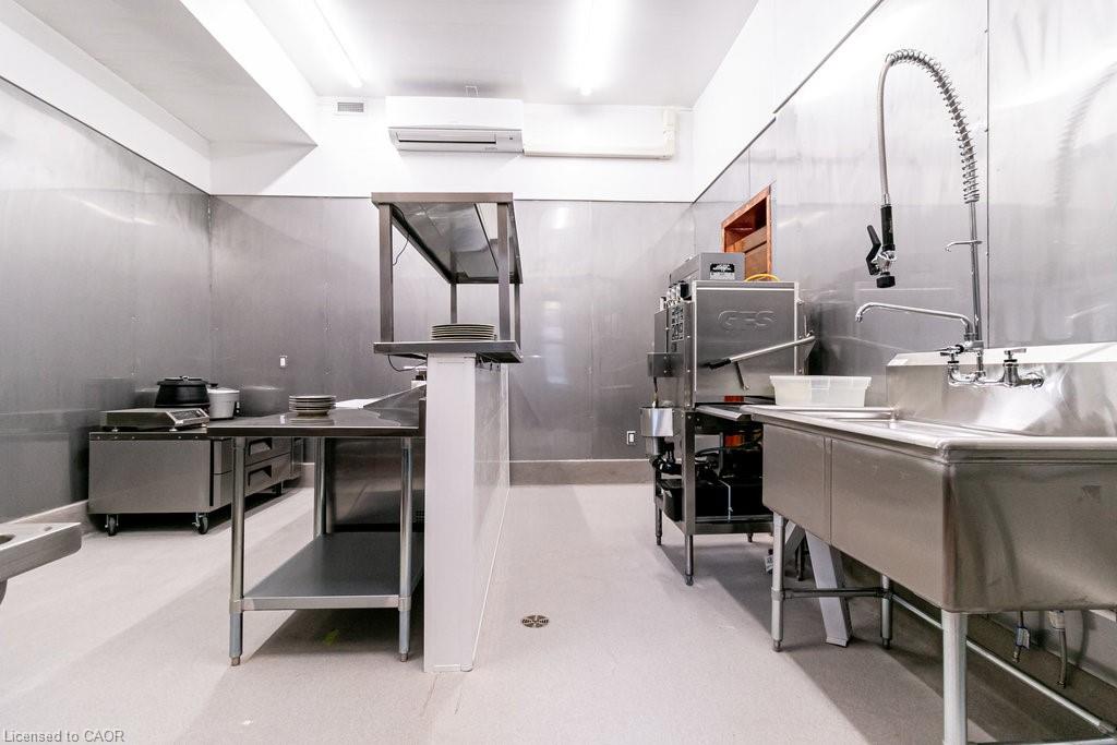 3 Main Street Property Photo 24