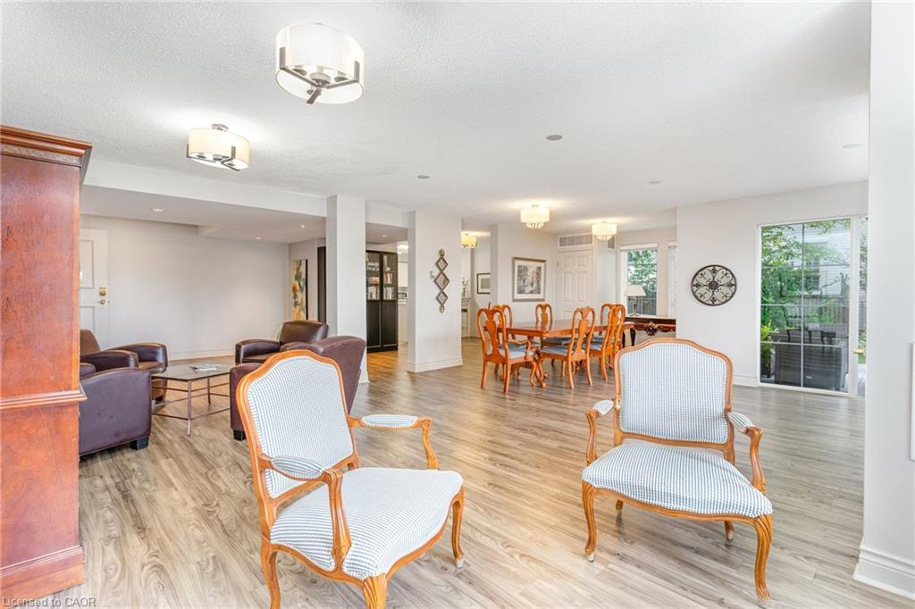 410-2301 Parkhaven Boulevard Property Photo 20