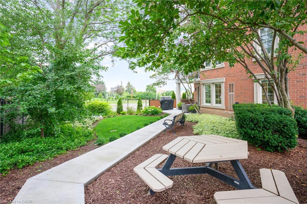 410-2301 Parkhaven Boulevard Property Photo 22