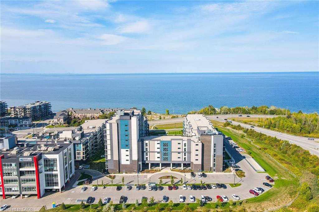 402-16 Concord Place Property Photo 35