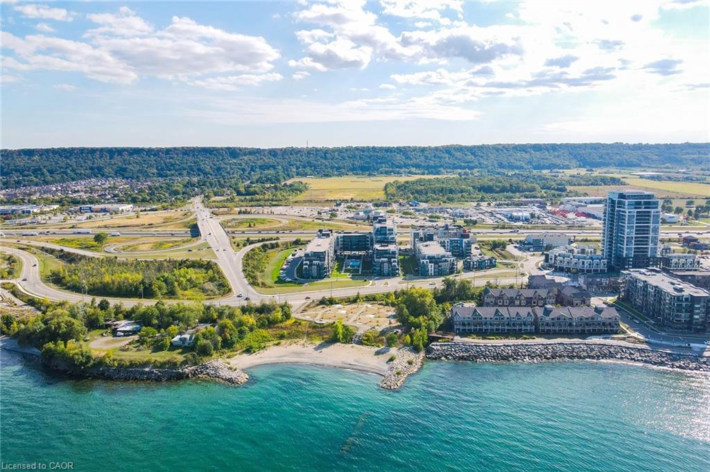 402-16 Concord Place Property Photo 39