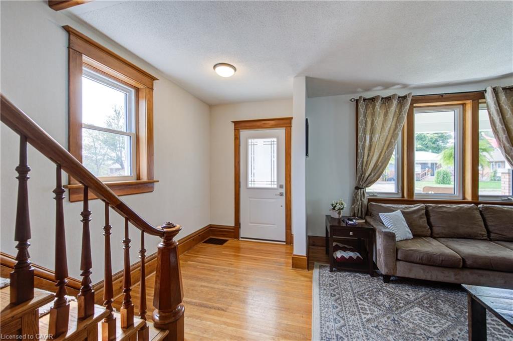 6 George Street Property Photo 6