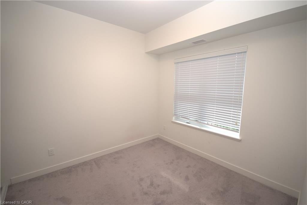 202-110 Fergus Avenue Property Photo 7