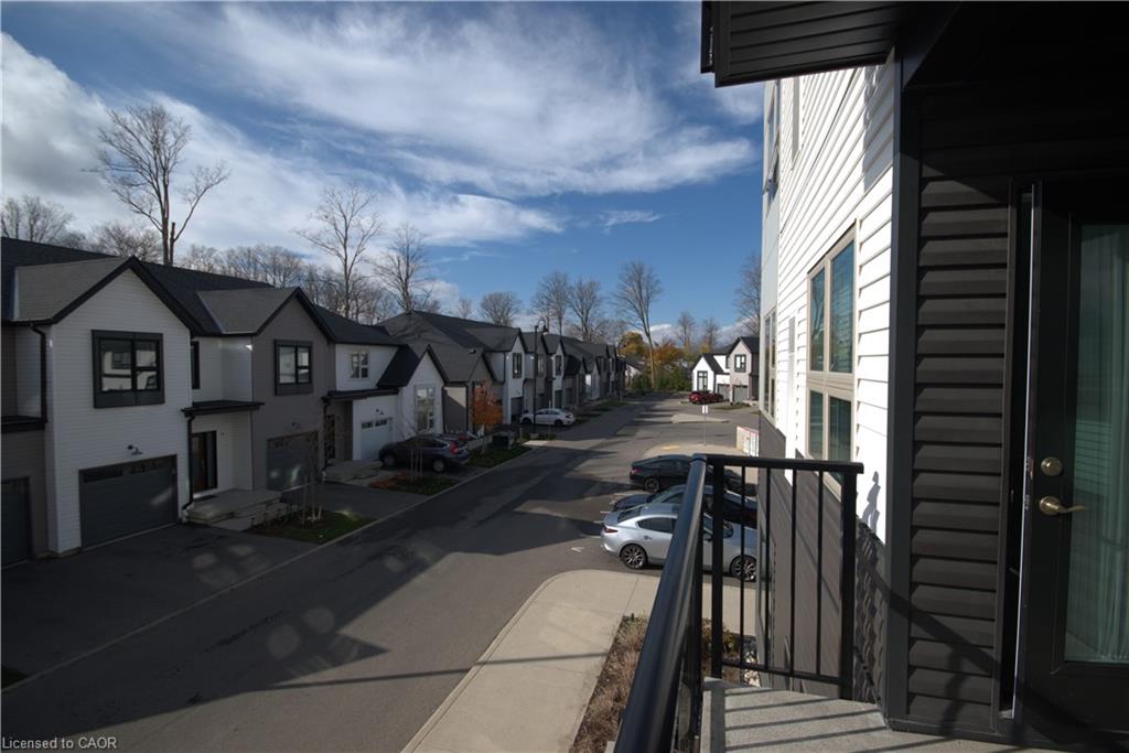 202-110 Fergus Avenue Property Photo 14