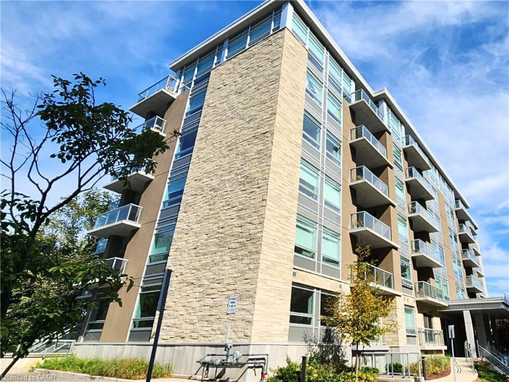 503-479 Charlton Avenue E Property Photo 3