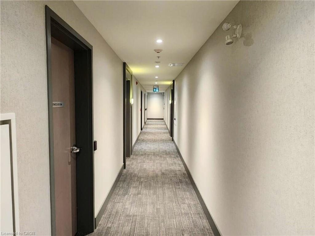 503-479 Charlton Avenue E Property Photo 7