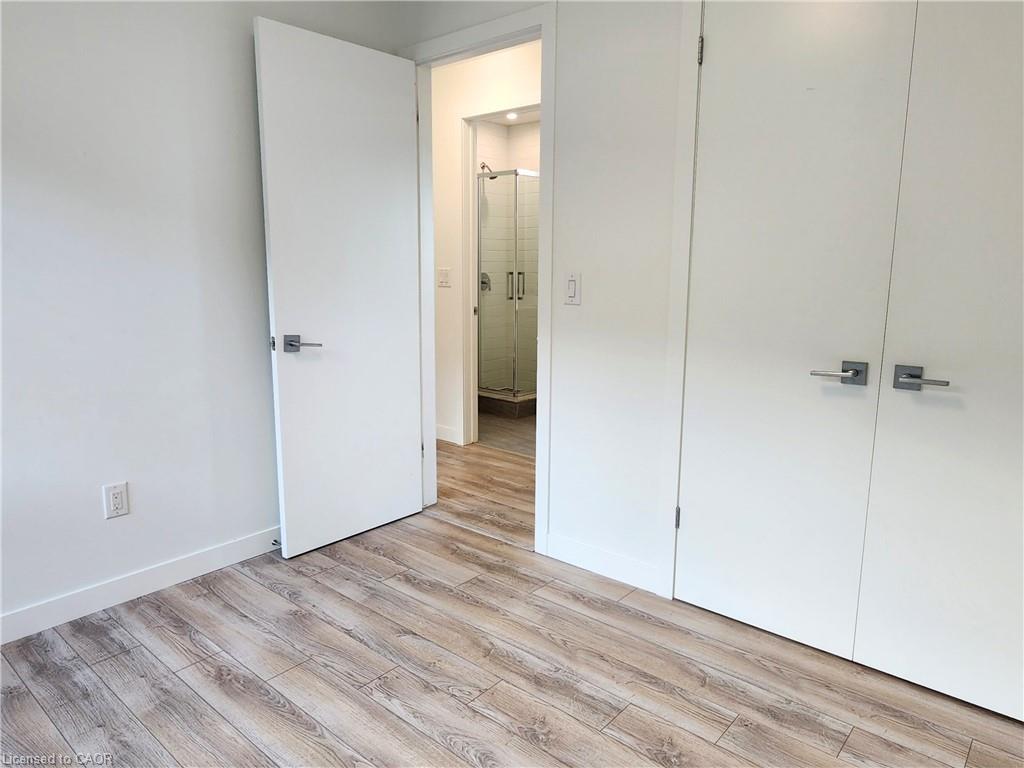 503-479 Charlton Avenue E Property Photo 20