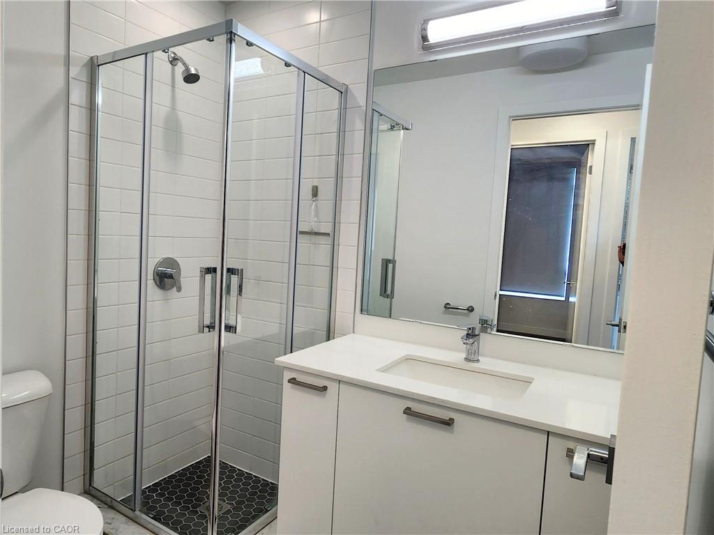 503-479 Charlton Avenue E Property Photo 21