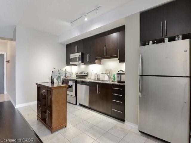 908-223 Webb Drive Property Photo 11