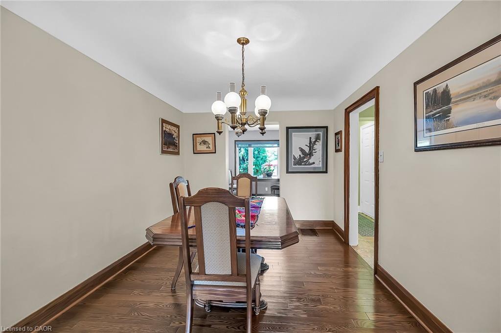 274 Ottawa Street S Property Photo 9