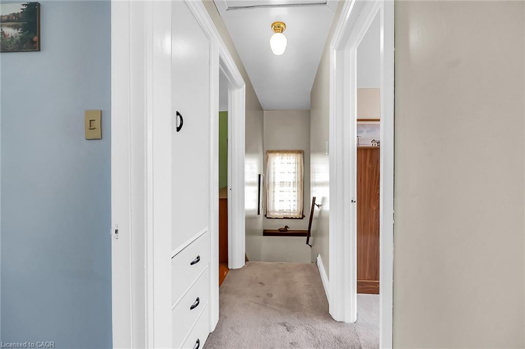 274 Ottawa Street S Property Photo 30