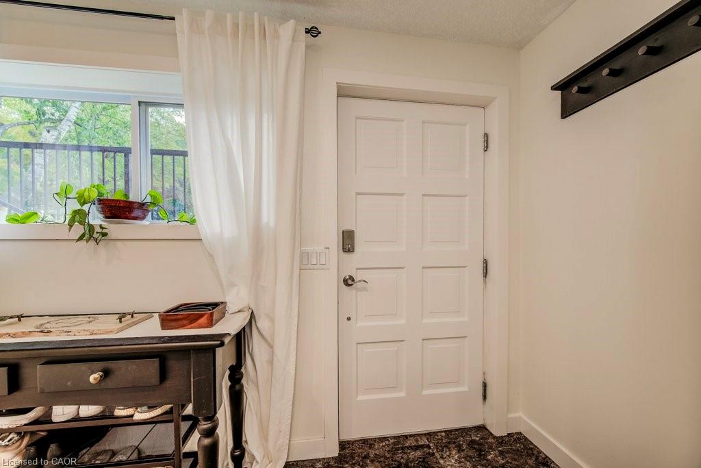 558 Sprucehill Avenue Property Photo 17