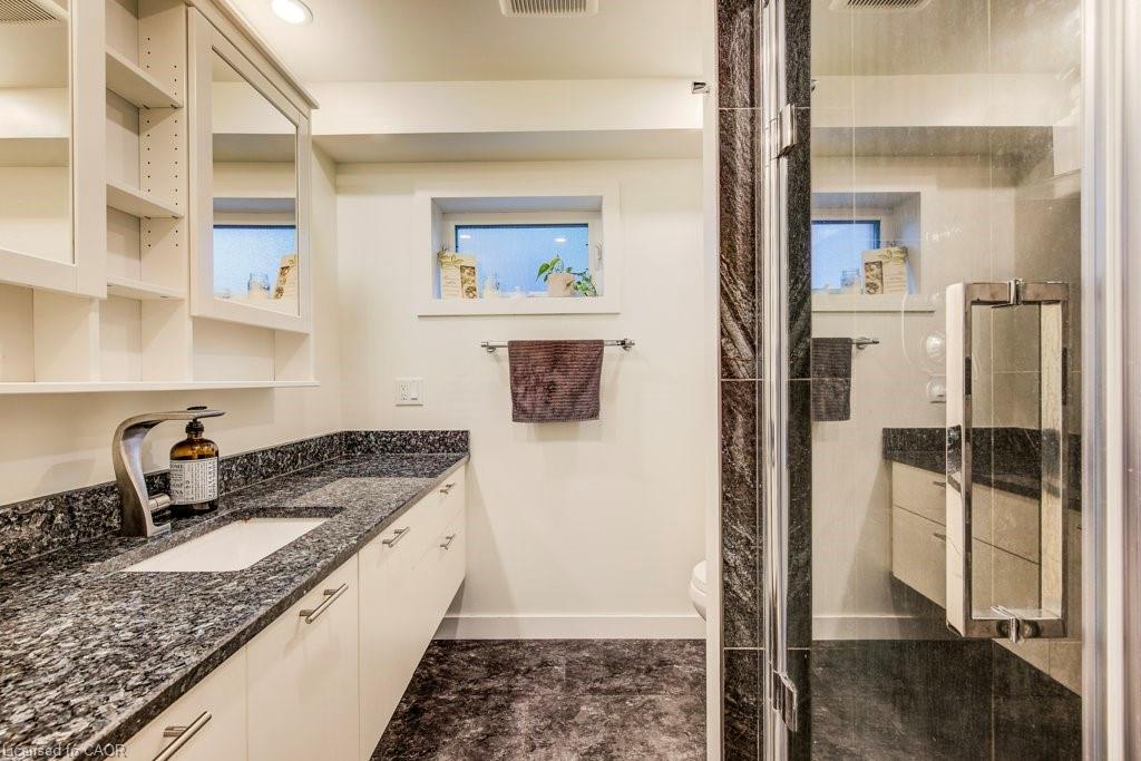 558 Sprucehill Avenue Property Photo 22