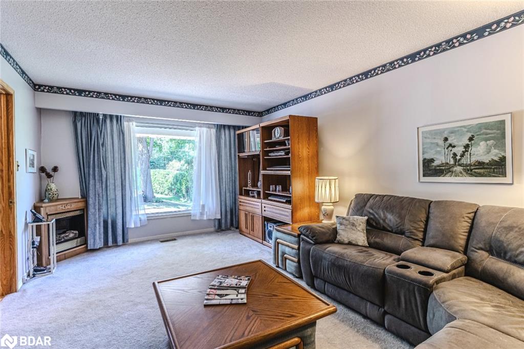 39 Grandview Crescent Property Photo 8