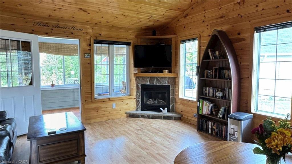 52 Madawaska Trail Property Photo 11