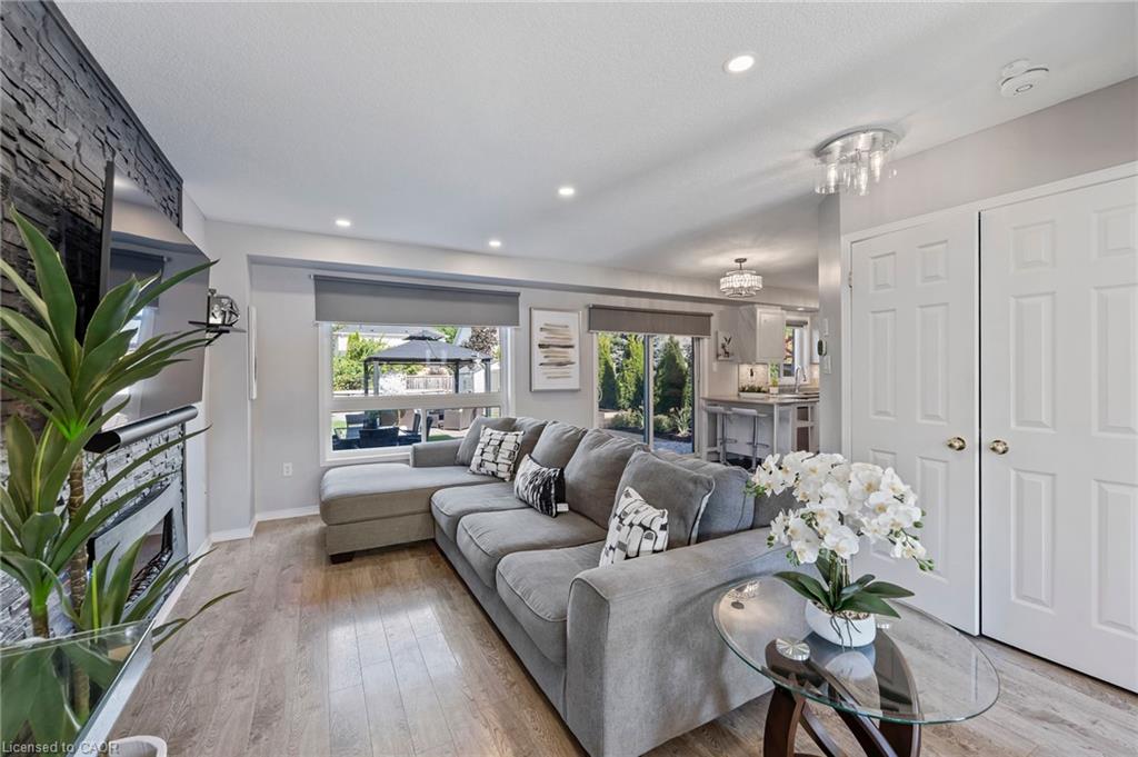 28 Hollinrake Avenue Property Photo 13