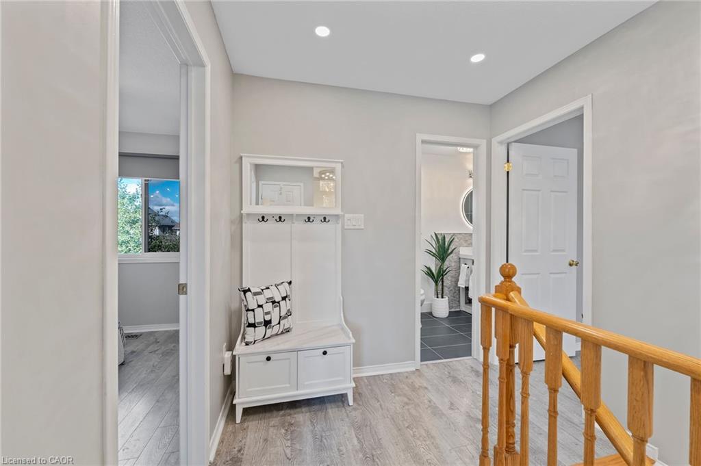 28 Hollinrake Avenue Property Photo 20